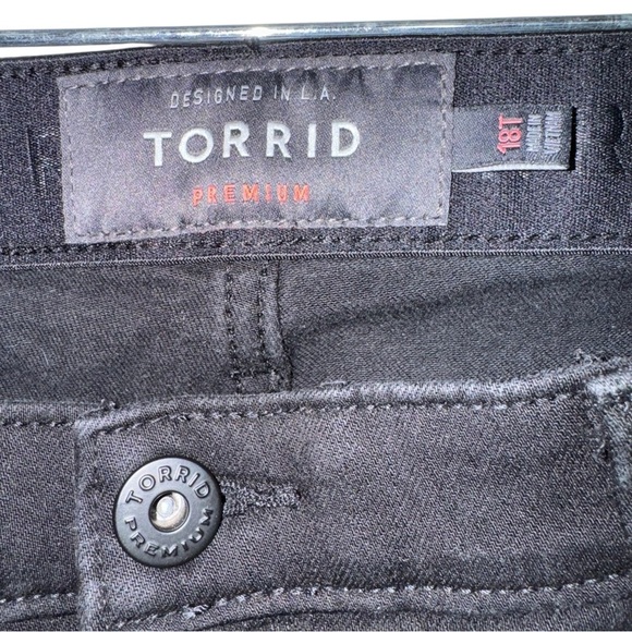 TORRID Sky High Skinny High Rise Denim Jeans Black Stretch Size 18T Tall - Picture 13 of 16